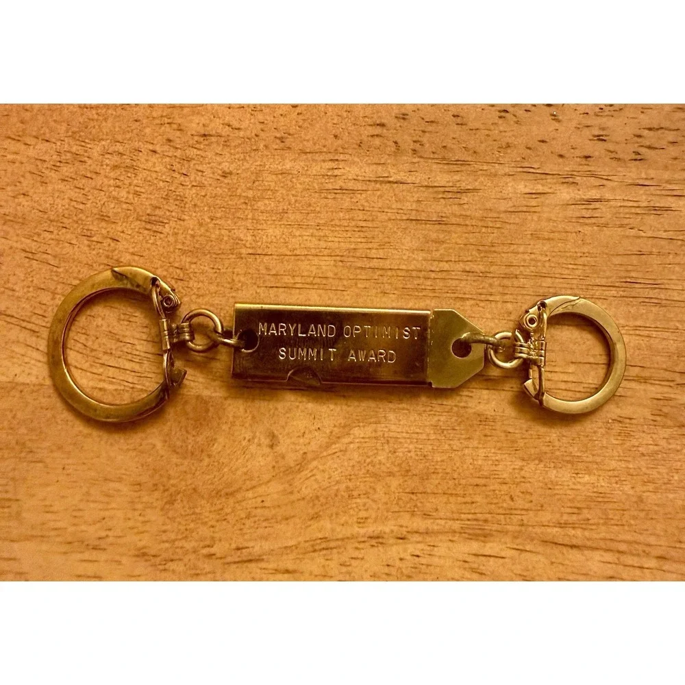 Pull Apart Keychain Ring Vintage Gold Colored Maryland‎ Optimist Summit Award